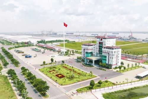 Giám đốc Công ty Khu công nghiệp Long An có nguy cơ bị tạm hoãn xuất cảnh