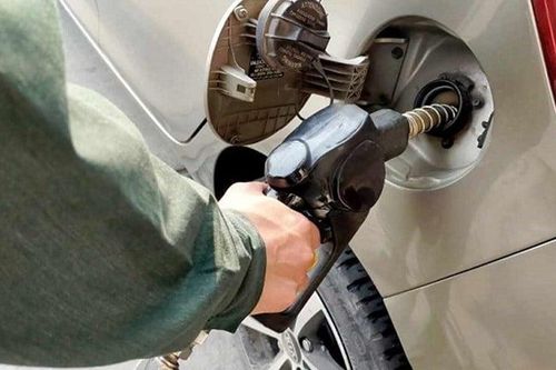 Giá xăng dầu hôm nay 22/3: Duy trì mức cao