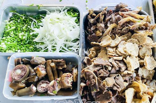 Phở - hành trình 'Nam hoá' đầy hấp dẫn