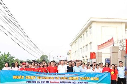 Xã Chương Dương: Hơn 600 người dân tham gia Ngày chạy Olympic