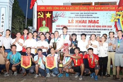 Phúc Sơn sôi nổi hoạt động mừng thành công cuộc bầu cử
