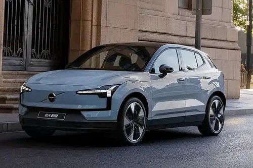 Volvo EX30 giảm giá sau vụ triệu hồi thay pin