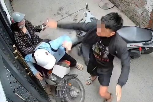 Xác minh vụ nam thanh niên chặn xe hành hung hai người phụ nữ tại Định Công
