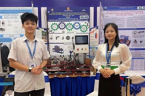 Học sinh Điện Biên tiếp tục ghi dấu ấn tại cuộc thi nghiên cứu khoa học, kỹ thuật cấp quốc gia