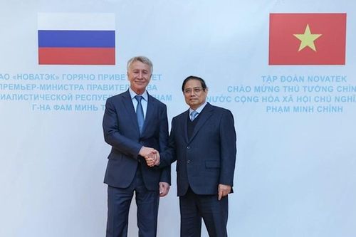 Thủ tướng thúc đẩy hợp tác phát triển các dự án khí LNG với Nga