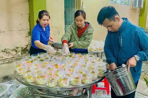 Kết nối tấm lòng, chia sẻ yêu thương