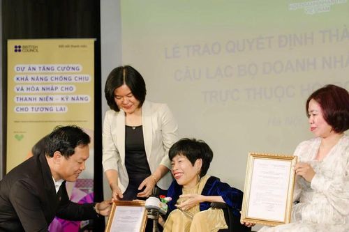 Chị Nguyễn Thị Vân làm Chủ tịch Câu lạc bộ Doanh nhân trẻ tạo tác động xã hội
