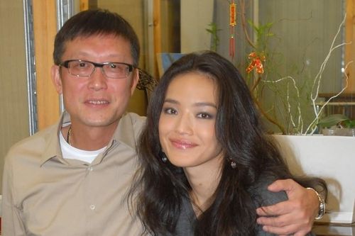 Diễn viên Thư Kỳ lên tiếng khi bị đạo diễn tố mắc bệnh ngôi sao