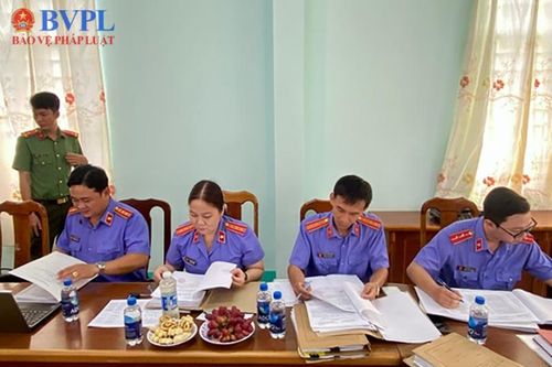VKSND tỉnh Cà Mau trực tiếp kiểm sát công tác giải quyết nguồn tin về tội phạm