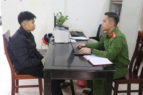 Bắt nhanh đối tượng trộm cắp điện thoại và mô tơ điện