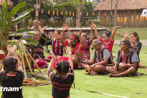 Tuổi trẻ S'tiêng lan tỏa bản sắc dân tộc trong nhịp sống hiện đại