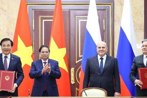 Hai Thủ tướng Việt Nam - Nga chứng kiến Lễ ký kết về hợp tác xây dựng nhà máy điện hạt nhân