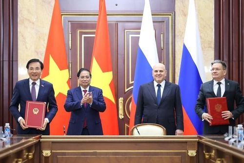 Hai Thủ tướng Việt Nam và Nga chứng kiến Lễ ký kết về hợp tác xây dựng Nhà máy điện hạt nhân