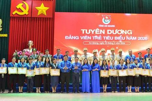 Tỉnh đoàn An Giang tuyên dương 47 đảng viên trẻ tiêu biểu năm 2026