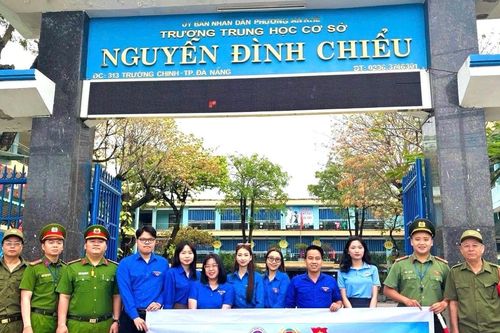 Tuổi trẻ công an vì cộng đồng