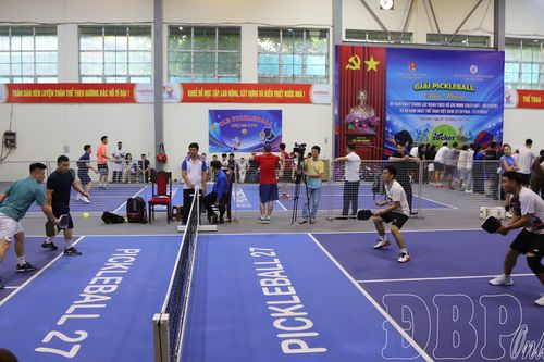Trao 69 giải tại Giải pickleball chào mừng 95 năm Ngày thành lập Đoàn