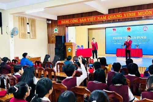 Giúp học sinh hiểu đúng pháp luật
