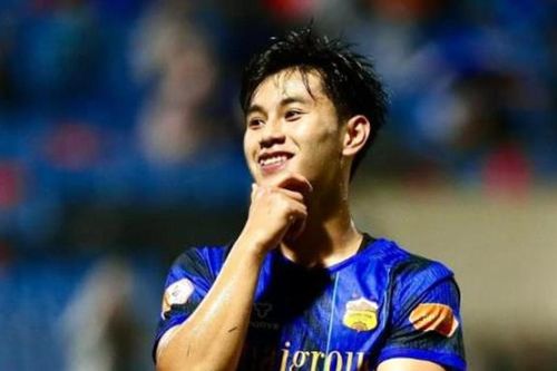 U19 Việt Nam triệu tập bổ sung 10 cầu thủ: Thần đồng Trần Gia Bảo và thủ môn Việt kiều lộ diện