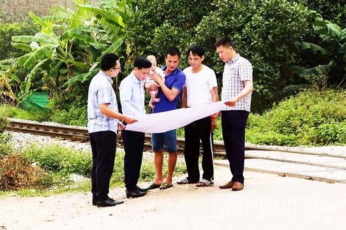 Gỡ 'nút thắt' giải phóng mặt bằng Dự án đường song song tuyến đường sắt Hà Nội - Lào Cai