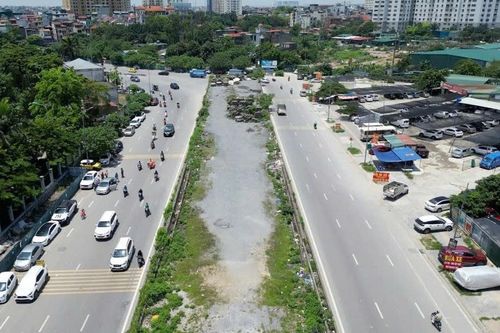 Hà Nội quyết liệt gỡ 'nút thắt' mặt bằng, tăng tốc các dự án chống ùn tắc