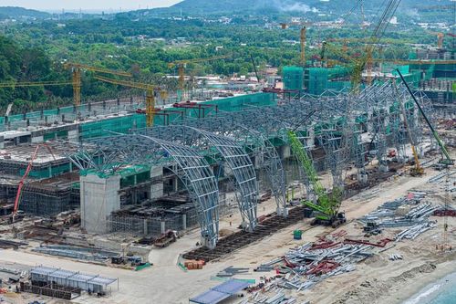 Cận cảnh mái vòm thép chữ U tại Trung tâm Hội nghị APEC Phú Quốc