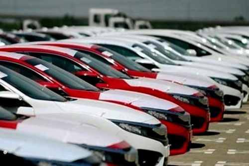 Nhập khẩu ô tô và linh kiện cán mốc 1,9 tỷ USD, tăng vọt 43%