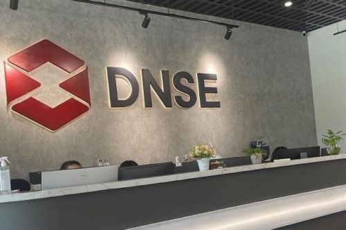 Chứng khoán DNSE 2025: những 'cơn sóng ngầm' đằng sau chỉ số tăng trưởng