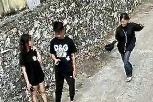 Vụ nữ sinh bị đánh hội đồng đến ngất xỉu ở Thanh Hóa, hiệu trưởng nói gì?
