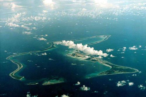 'Đánh hụt' Diego Garcia, Iran phát tín hiệu về năng lực quân sự vượt Trung Đông