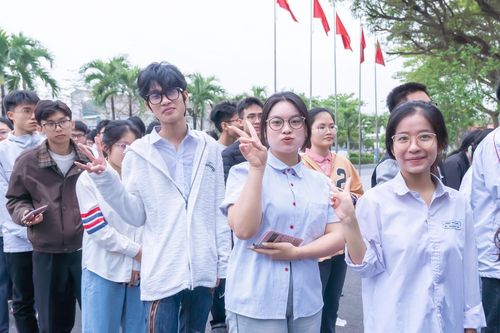 43 trường đại học công bố quy đổi điểm IELTS trong mùa tuyển sinh 2026