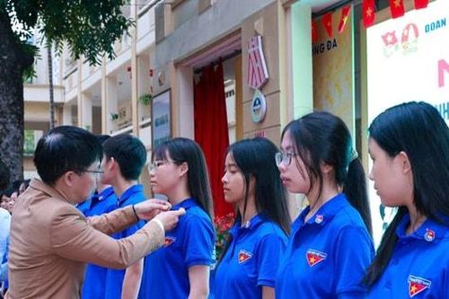 Hành trang của thanh niên là ước mơ, khát vọng và dấn thân