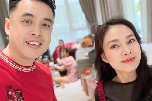 Phản ứng của Dương Khắc Linh khi vợ báo mang thai đôi lần hai
