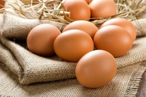 Dược thiện tốt nhất từ trứng gà cho người tăng huyết áp