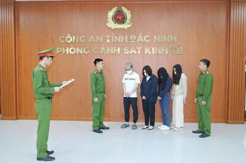 Làm giả hồ sơ mua nhà ở xã hội, 4 người bị khởi tố