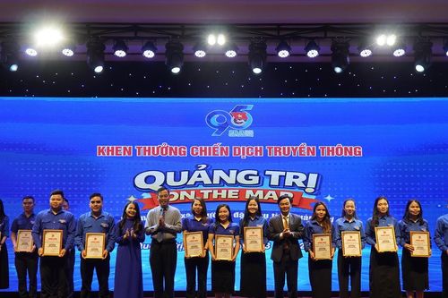 Trao giải thưởng 'Gương mặt trẻ tiêu biểu tỉnh Quảng Trị lần thứ I'