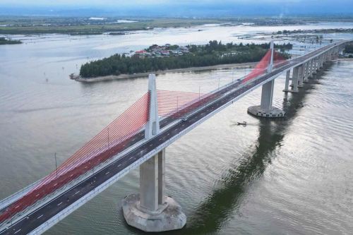 Cầu vượt cửa biển dài nhất miền Trung sẽ thông xe kỹ thuật dịp lễ 30.4
