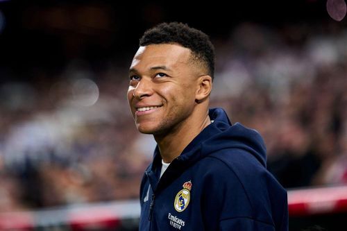 Mbappé phủ nhận tin đồn chấn thương