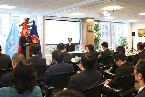 Thiết thực đóng góp cho các hoạt động kết nối, thu hút đầu tư vào VIFC