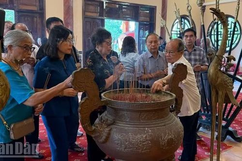 Đắk Lắk dâng hương tưởng niệm danh nhân Lương Văn Chánh