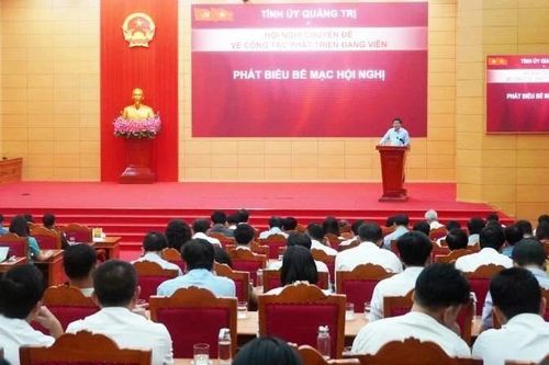 Quảng Trị: Nâng cao trách nhiệm của cấp ủy và người đứng đầu trong công tác phát triển đảng viên