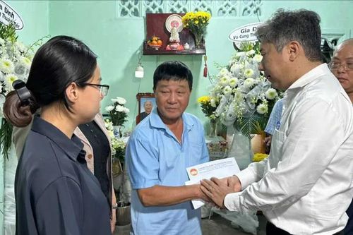 Hỗ trợ gia đình nạn nhân trong vụ cháy quán cơm chay