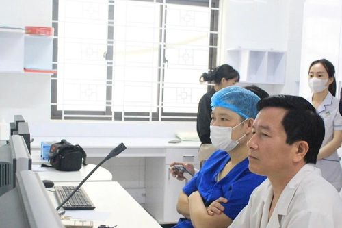 Lào Cai lần đầu tiên chụp nút mạch điều trị ung thư gan thành công