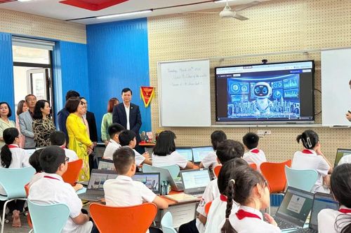 'English Zone' giúp học sinh hình thành thói quen, tự tin sử dụng tiếng Anh