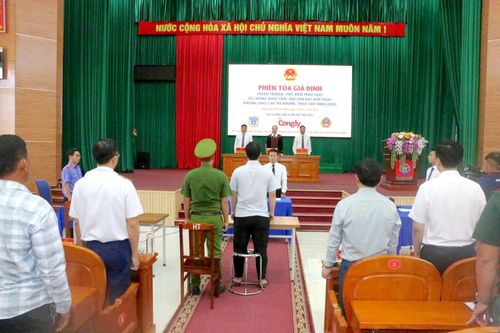 Ngư dân đồng lòng nâng cao ý thức khi bám biển