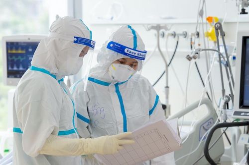 Kỳ thi tuyển bác sĩ có 16 đầu mục công việc, không có ứng viên nào đạt yêu cầu