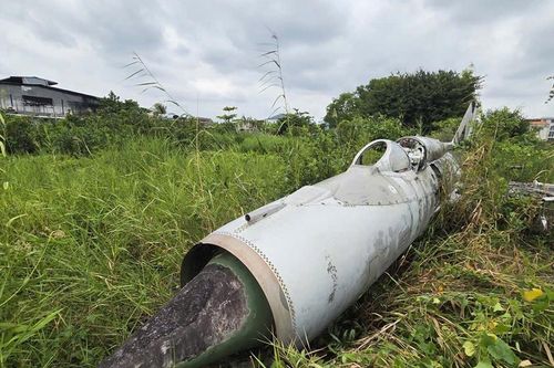 Hé lộ nguồn gốc máy bay MiG-21 bị 'bỏ quên' ở Cà Mau