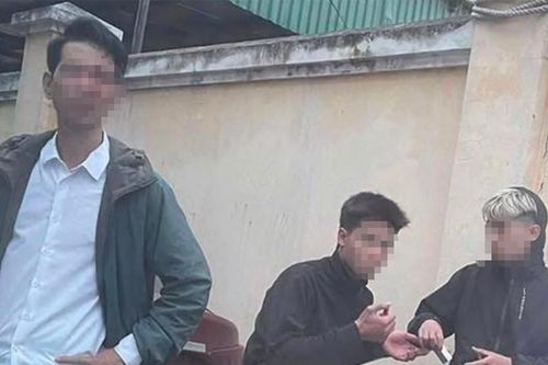 Công an thông tin vụ phụ huynh xô xát nam thanh niên gần trường học