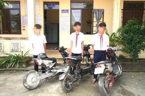 Kiểm tra, xử lý tình trạng học sinh 'độ' xe đạp điện