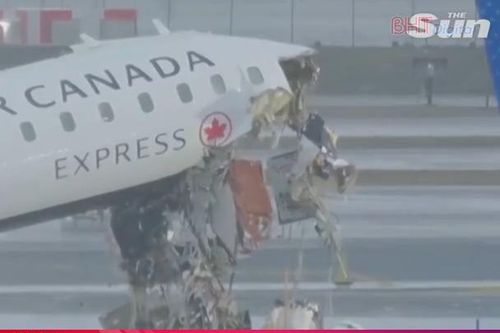 Tiếp viên sống sót thần kỳ khi bị văng 100m khỏi máy bay Canada gặp nạn
