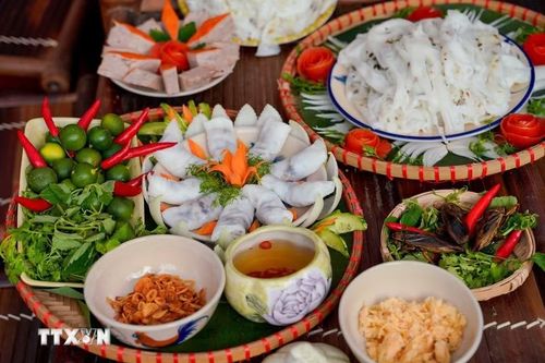 Phố cổ Hà Nội: 'Thủ đô ẩm thực' có sức hấp dẫn đặc biệt với du khách thế giới
